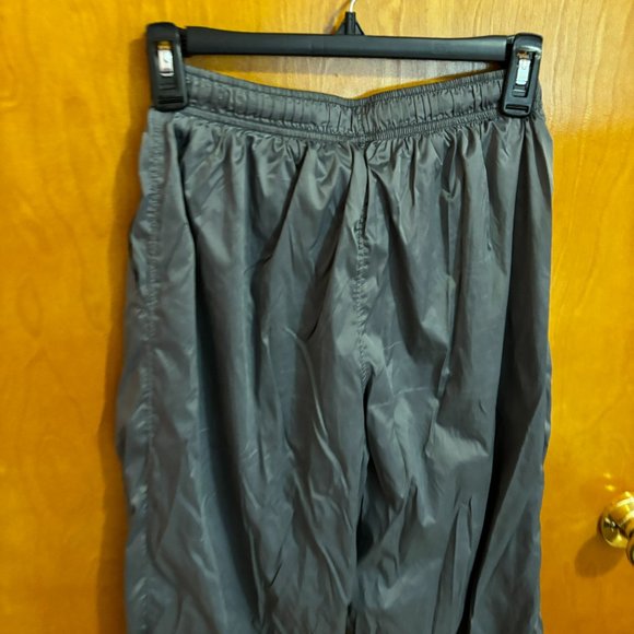 Nike Lined Jogging Pants Gray with Zipper‎ Legs - Picture 8 of 13
